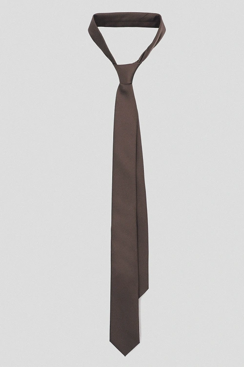 krawat-do-czarnej-koszuli-8